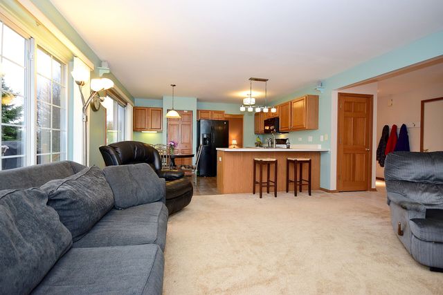 531 Rose Ln, Bartlett, IL 60103 photo 15