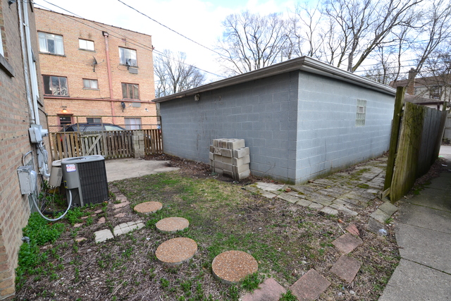 1734 Monroe St, Evanston, IL 60202 photo 46
