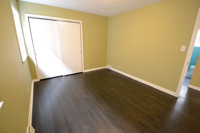 1734 Monroe St, Evanston, IL 60202 photo 8