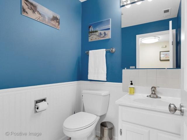 1613 Apache Dr, Naperville, IL 60563 photo 14