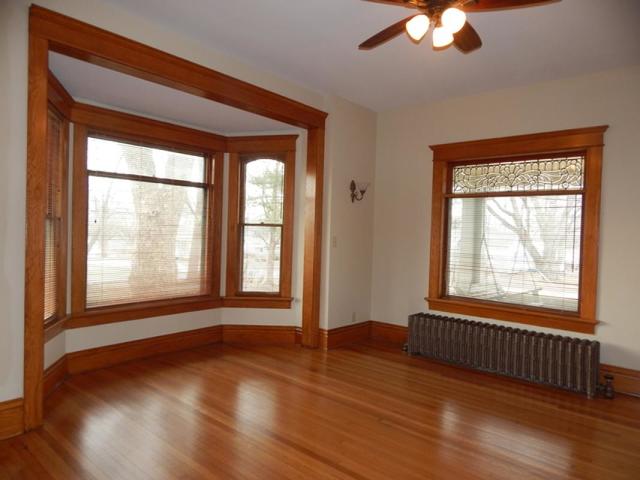 8290 Fox River Dr, Millbrook, IL 60536 photo 4
