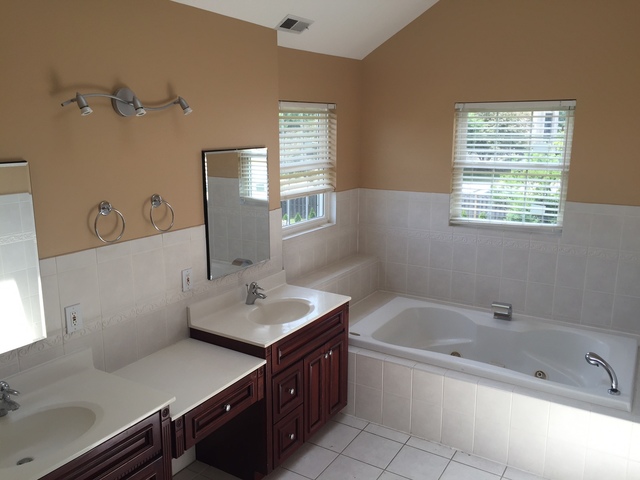 824 Heritage Dr, Mount Prospect, IL 60056 photo 6