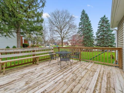 455 S Hickory Ave, Bartlett, IL 60103 photo 19