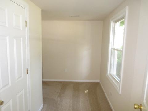 1828 Webster Ln, Des Plaines, IL 60018 photo 2
