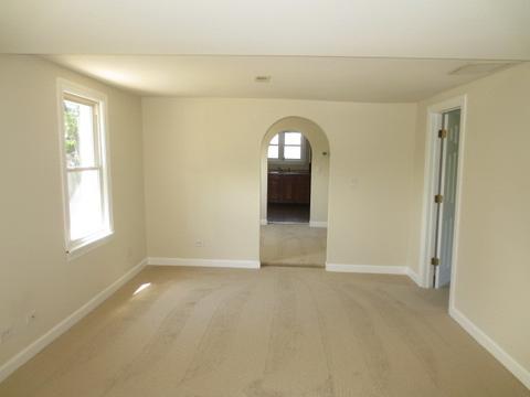 1828 Webster Ln, Des Plaines, IL 60018 photo 3