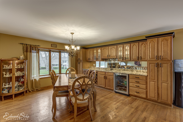 3407 W Fairway Dr, Mchenry, IL 60050 photo 3