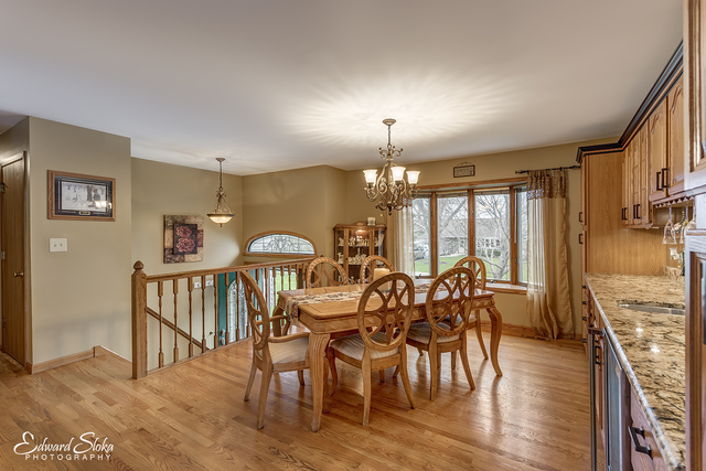 3407 W Fairway Dr, Mchenry, IL 60050 photo 4