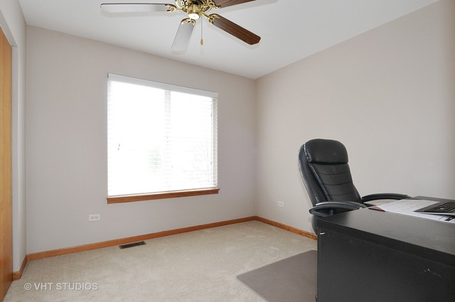 2704 Oasis Dr, Plainfield, IL 60586 photo 13