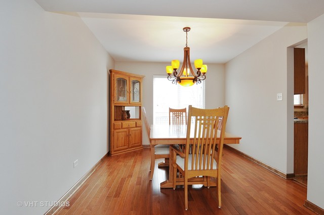 2704 Oasis Dr, Plainfield, IL 60586 photo 7