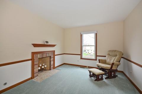 2054 Richton Dr, Wheaton, IL 60189 photo 14