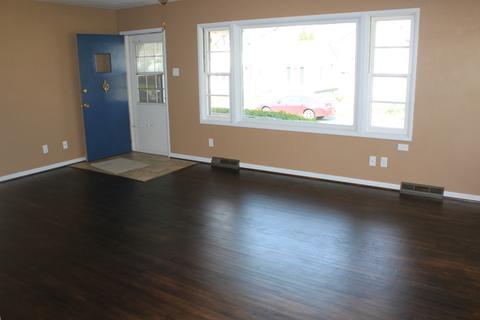 403 9th Ave, Sterling, IL 61081 photo 5