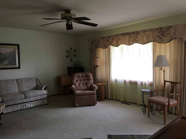 604 W Ringwood Rd, Mchenry, IL 60051 photo 5