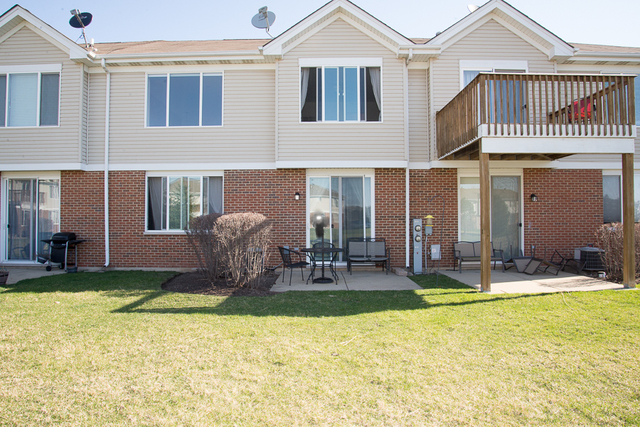 515 Legend Ln, Mchenry, IL 60050 photo 18