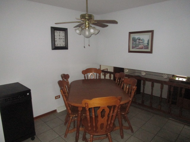 14523 Kolin Ave, Midlothian, IL 60445 photo 7