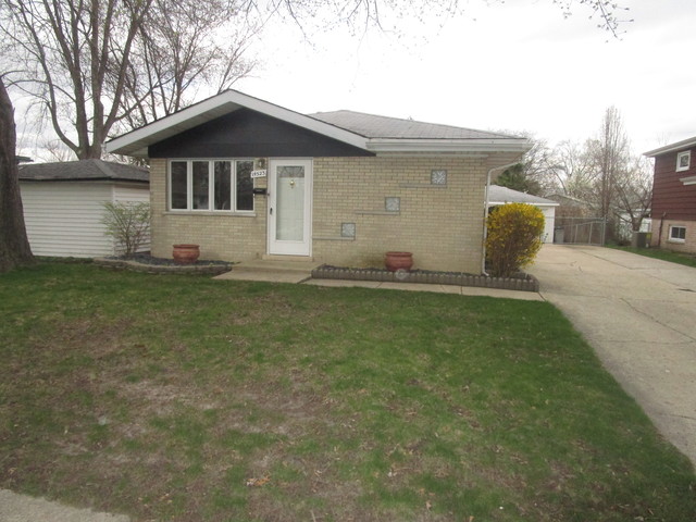 14523 Kolin Ave, Midlothian, IL 60445 photo 1