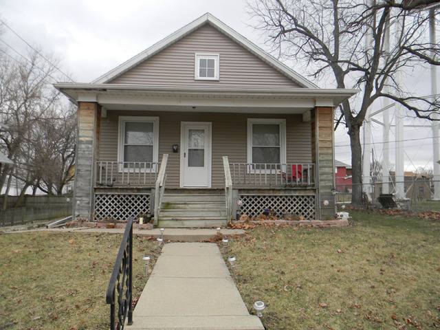 837 Wright St, La Salle, IL 61301 photo 1