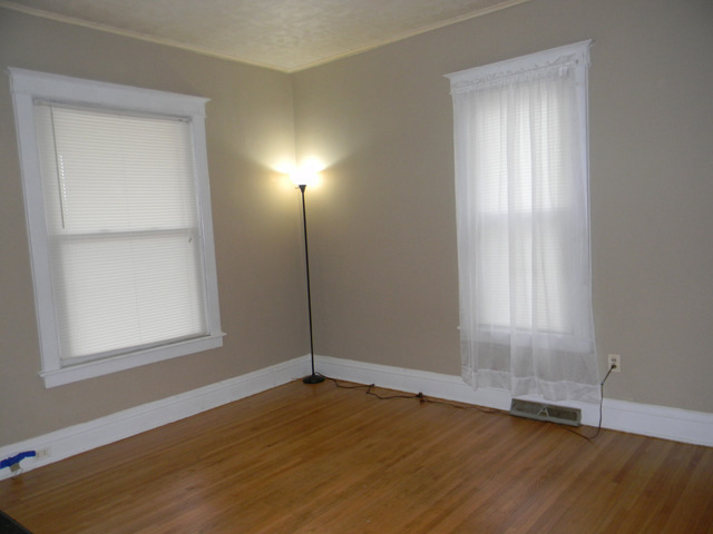 837 Wright St, La Salle, IL 61301 photo 7