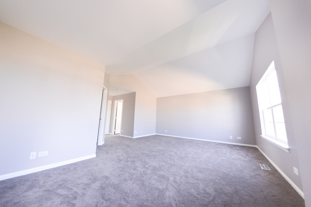1268 Horseshoe Ct, Bartlett, IL 60103 photo 13