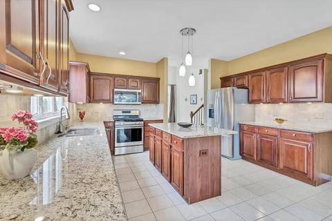 1001 Par Dr, Algonquin, IL 60102 photo 22