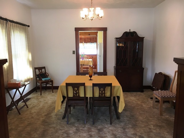 611 Assembly Pl, Dixon, IL 61021 photo 4