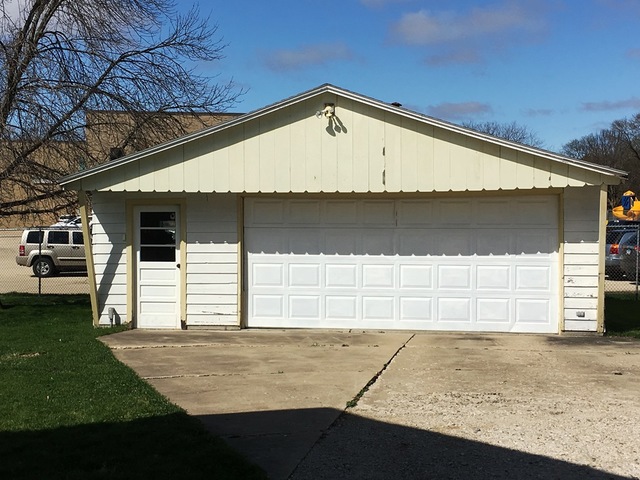 611 Assembly Pl, Dixon, IL 61021 photo 14