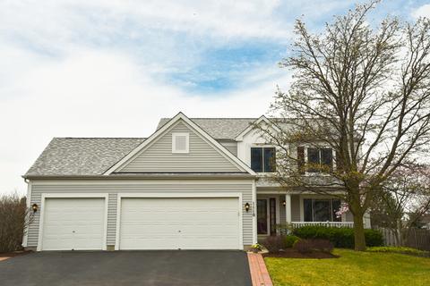1110 Stonegate Rd, Algonquin, IL 60102 photo 1