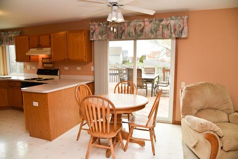 1110 Stonegate Rd, Algonquin, IL 60102 photo 8