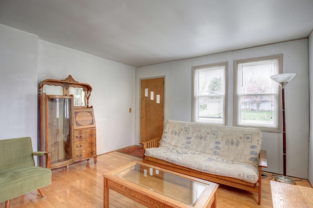 106 E North St, Mansfield, IL 61854 photo 4