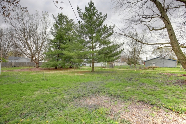106 E North St, Mansfield, IL 61854 photo 15