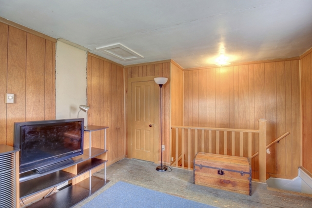 106 E North St, Mansfield, IL 61854 photo 7