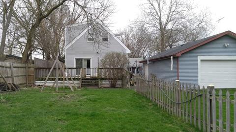 1050 Logan Ave, Elgin, IL 60120 photo 11