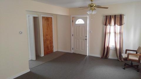 1050 Logan Ave, Elgin, IL 60120 photo 3