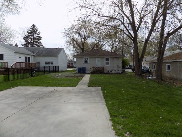 912 Douglas St, Morris, IL 60450 photo 15