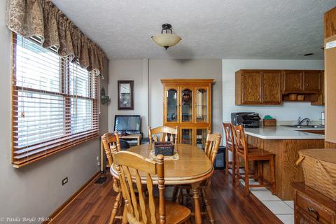 2203 Daffodil Dr, Crest Hill, IL 60403 photo 6