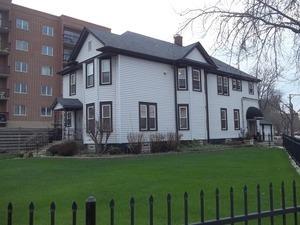 540 Lee St, Des Plaines, IL 60016 photo 1