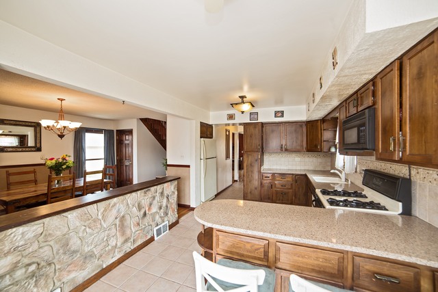 2634 Forestview Ave, Brookfield, IL 60513 photo 5
