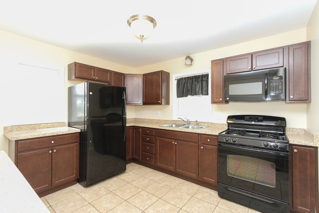 507 Deerpath Dr, Mchenry, IL 60051 photo 8