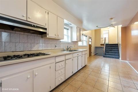1925 Main St, Evanston, IL 60202 photo 4