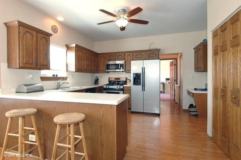 620 Longwood Dr, Algonquin, IL 60102 photo 4