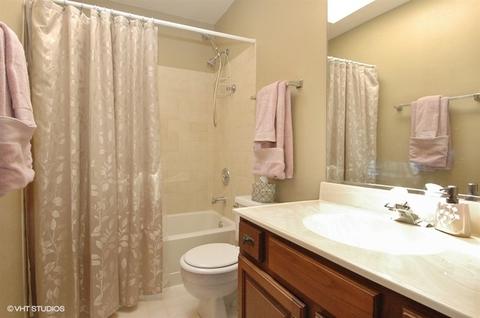 620 Longwood Dr, Algonquin, IL 60102 photo 13
