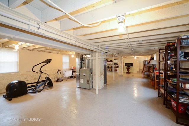 435 Thomas Ave, Forest Park, IL 60130 photo 16