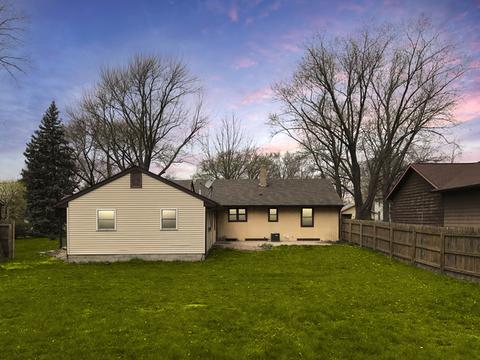 104 1st St, Walnut, IL 61376 photo 2
