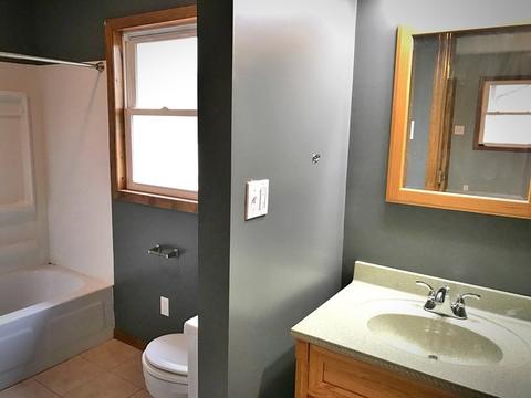 104 1st St, Walnut, IL 61376 photo 10