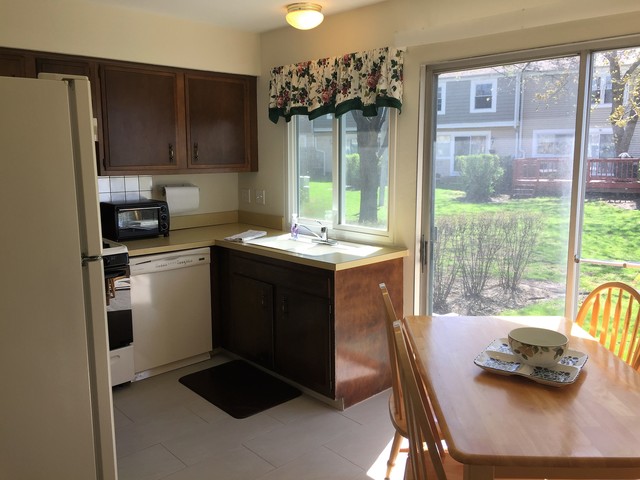 2239 Langdon Pl, Hoffman Estates, IL 60169 photo 8