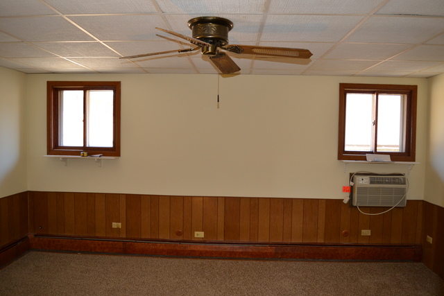 283 Villa Pl, Elgin, IL 60120 photo 3