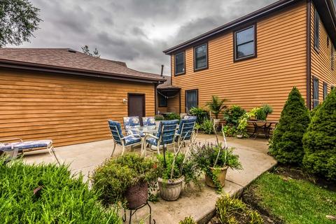 111 E Brookfield Ave, Mount Prospect, IL 60056 photo 23