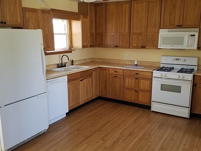 5655 W Wilson St, Monee, IL 60449 photo 2