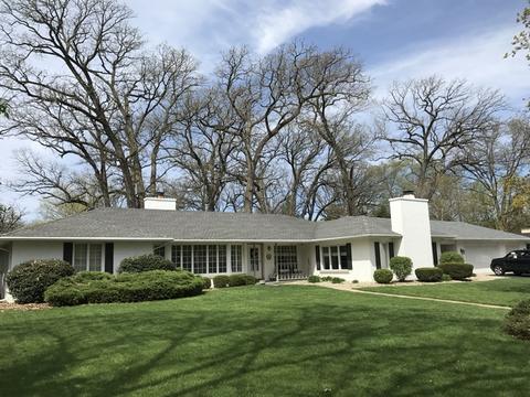 6 Chatham Cir, Kankakee, IL 60901 photo 2