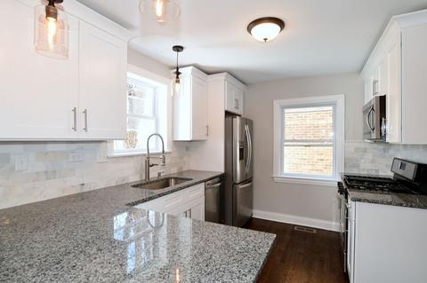 10523 S Claremont Ave, Chicago, IL 60643 photo 5