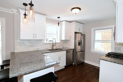 10523 S Claremont Ave, Chicago, IL 60643 photo 12